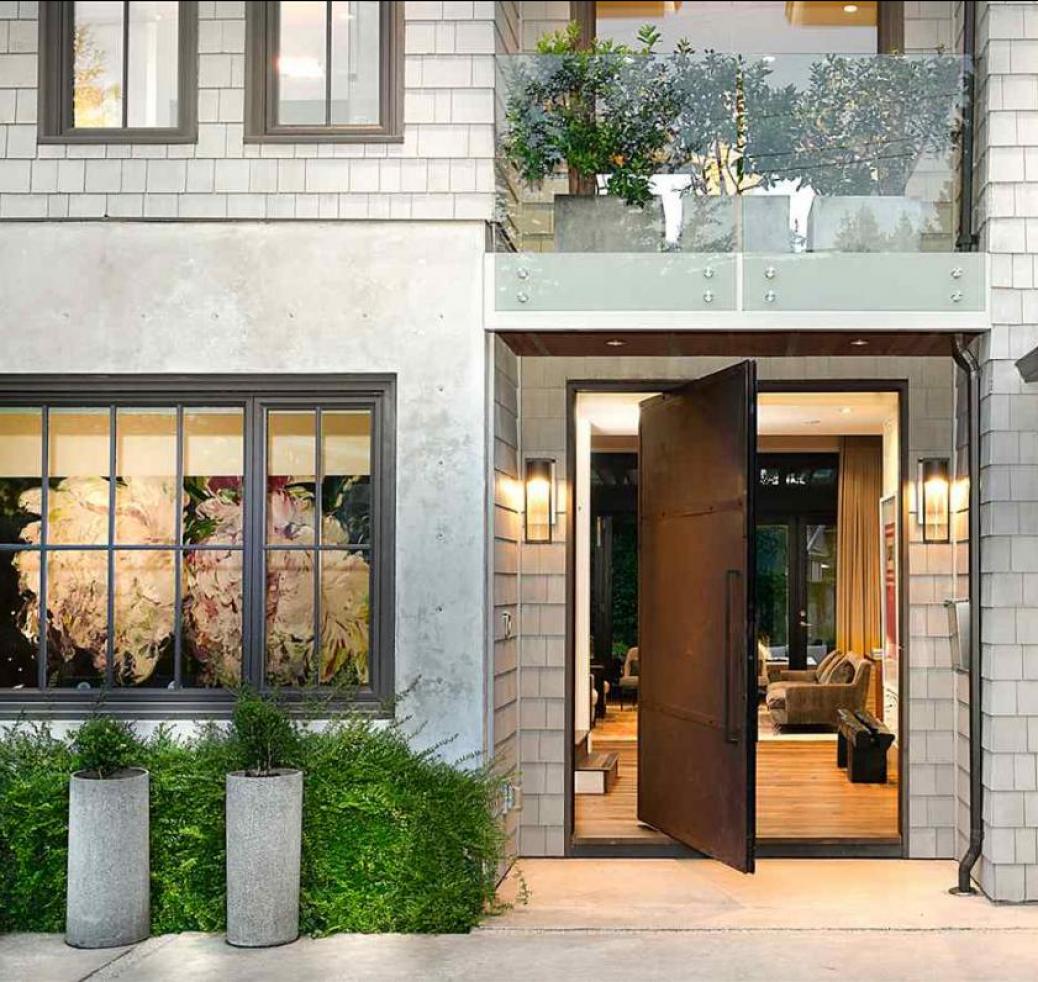 4209 Pelly Road, Canyon Heights NV, North Vancouver photo number 1