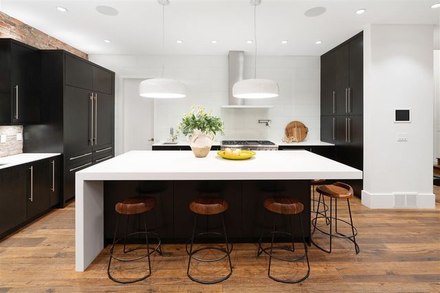 pelly11 at 4209 Pelly Road, Canyon Heights NV, North Vancouver