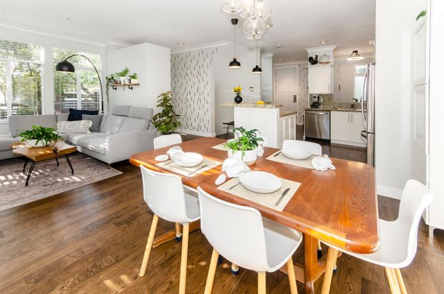 mews14 at 2520 Western Avenue, Upper Lonsdale, North Vancouver