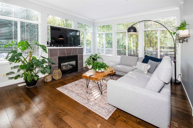 mews3 at 2520 Western Avenue, Upper Lonsdale, North Vancouver