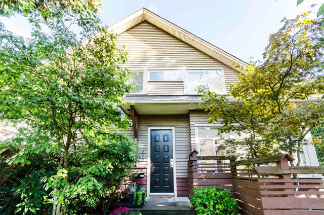 mews31 at 2520 Western Avenue, Upper Lonsdale, North Vancouver