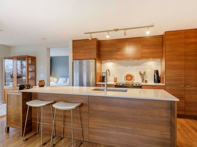 district3 at 409 - 1679 Lloyd Street, Pemberton NV, North Vancouver