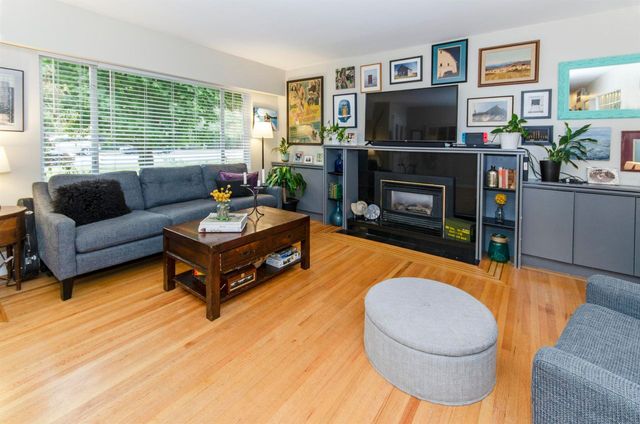 843-w-21st-street-mosquito-creek-north-vancouver-03 at 843 W 21st Street, Mosquito Creek, North Vancouver