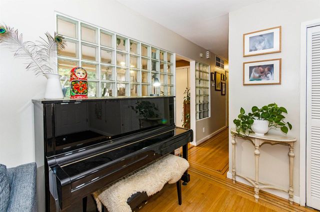 843-w-21st-street-mosquito-creek-north-vancouver-09 at 843 W 21st Street, Mosquito Creek, North Vancouver