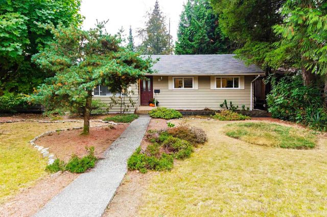 843-w-21st-street-mosquito-creek-north-vancouver-39 at 843 W 21st Street, Mosquito Creek, North Vancouver