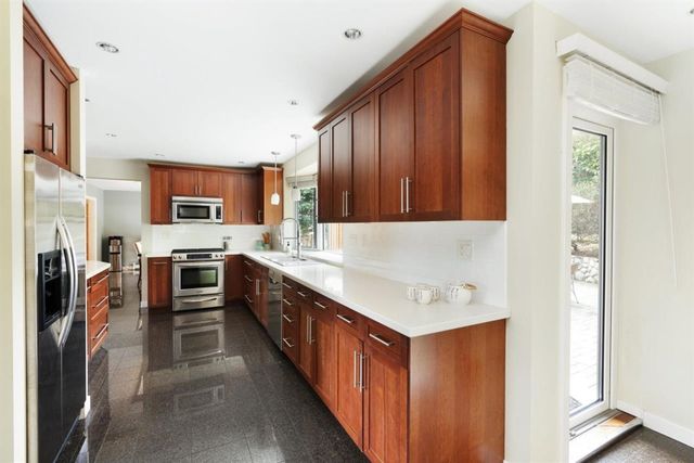 651-beachview-drive-dollarton-north-vancouver-13 at 651 Beachview Drive, Dollarton, North Vancouver