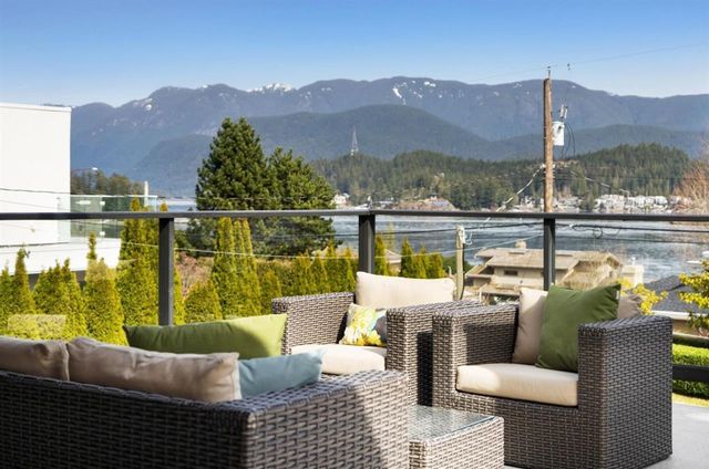 651-beachview-drive-dollarton-north-vancouver-20 at 651 Beachview Drive, Dollarton, North Vancouver 651-beachview-drive-dollarton-north-vancouver-20 at 651 Beachview Drive, Dollarton, North Vancouver