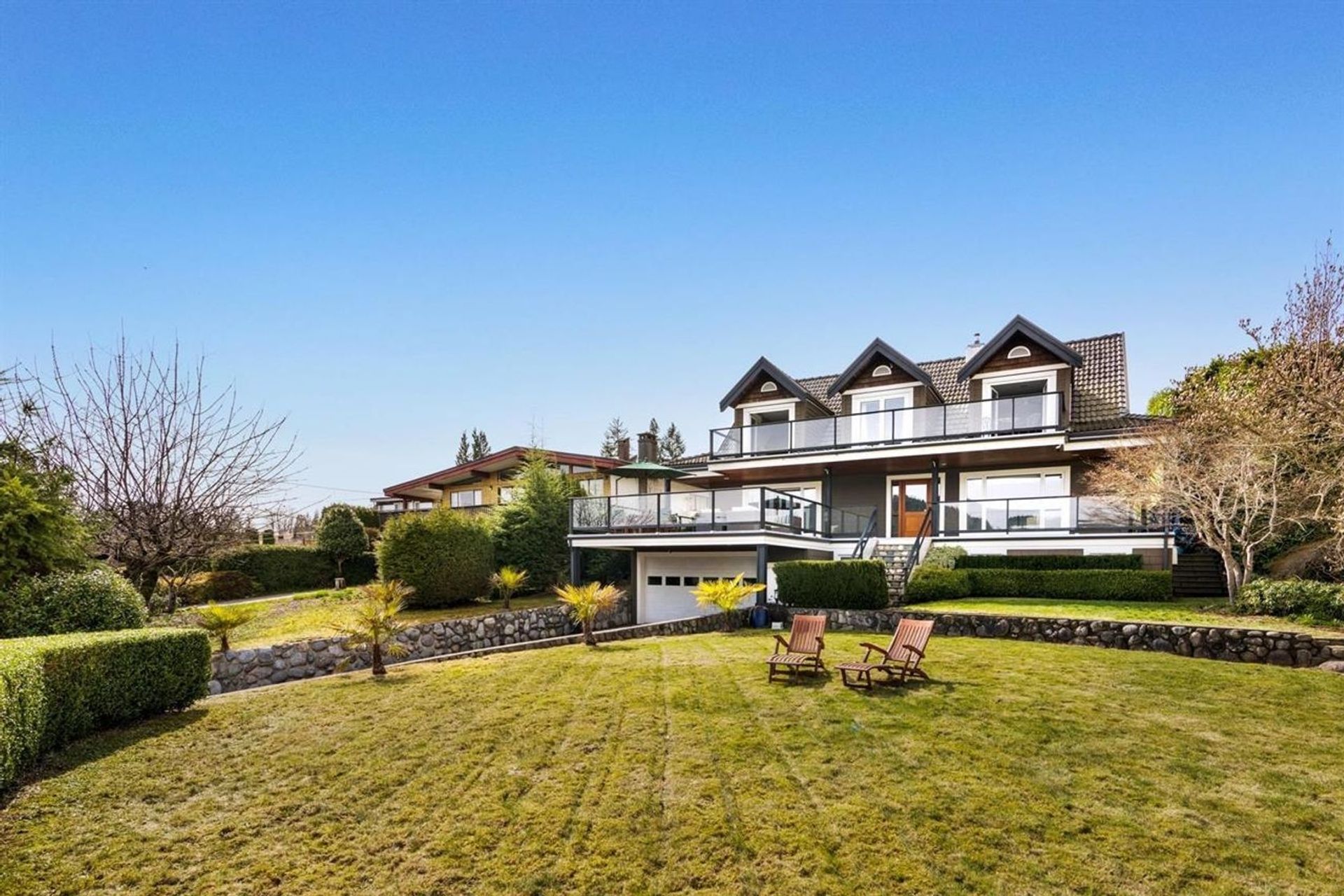 651 Beachview Drive, Dollarton, North Vancouver