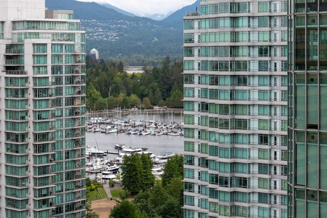 1550-alberni-street-west-end-vw-vancouver-west-26 at 1703 - 1550 Alberni Street, West End VW, Vancouver West 1550-alberni-street-west-end-vw-vancouver-west-26 at 1703 - 1550 Alberni Street, West End VW, Vancouver West