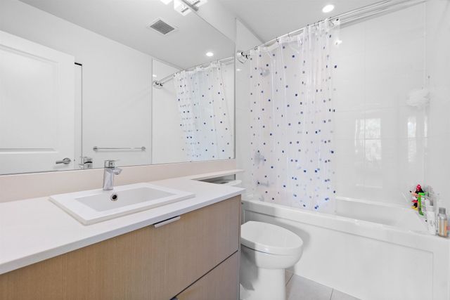 255-w-1st-street-lower-lonsdale-north-vancouver-27-1 at 316 - 255 W 1st Street, Lower Lonsdale, North Vancouver