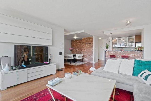 980-cooperage-way-yaletown-vancouver-west-07 at 801 - 980 Cooperage Way, Yaletown, Vancouver West 980-cooperage-way-yaletown-vancouver-west-07 at 801 - 980 Cooperage Way, Yaletown, Vancouver West