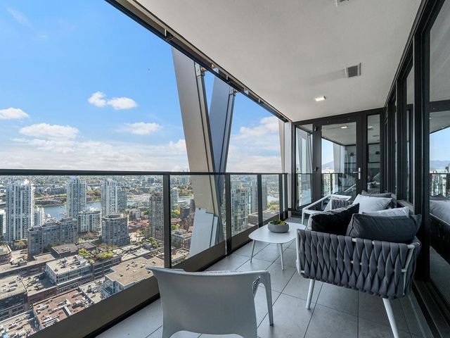 1111-richards-street-downtown-vw-vancouver-west-01 at 3203 - 1111 Richards Street, Heart of Yaletown (Downtown VW), Vancouver West 1111-richards-street-downtown-vw-vancouver-west-01 at 3203 - 1111 Richards Street, Heart of Yaletown (Downtown VW), Vancouver West