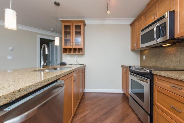 15357-roper-avenue-white-rock-south-surrey-white-rock-10 at 207 - 15357 Roper Avenue, White Rock, South Surrey White Rock