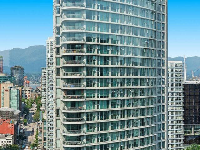 193-aquarius-mews-yaletown-vancouver-west-29 at 2705 - 193 Aquarius Mews, Marinaside & Cooper's Park (Yaletown), Vancouver West