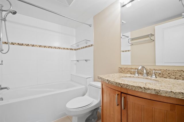 15357-roper-avenue-white-rock-south-surrey-white-rock-22 at 207 - 15357 Roper Avenue, White Rock, South Surrey White Rock