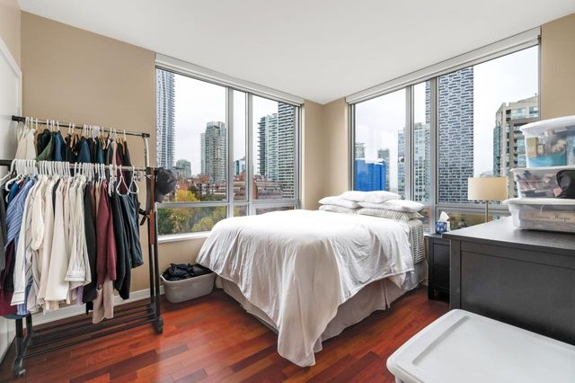 1005-beach-avenue-west-end-vw-vancouver-west-10 at 1206 - 1005 Beach Avenue, West End VW, Vancouver West 1005-beach-avenue-west-end-vw-vancouver-west-10 at 1206 - 1005 Beach Avenue, West End VW, Vancouver West