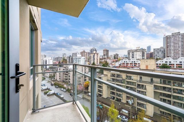 1005-beach-avenue-west-end-vw-vancouver-west-17 at 1206 - 1005 Beach Avenue, West End VW, Vancouver West 1005-beach-avenue-west-end-vw-vancouver-west-17 at 1206 - 1005 Beach Avenue, West End VW, Vancouver West