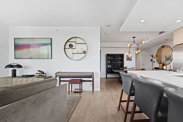 680-seylynn-crescent-lynnmour-north-vancouver-15 at 1003 - 680 Seylynn Crescent, Lynnmour, North Vancouver