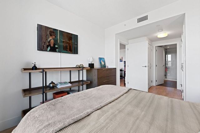 680-seylynn-crescent-lynnmour-north-vancouver-22 at 1003 - 680 Seylynn Crescent, Lynnmour, North Vancouver