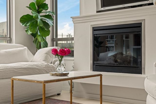 1005-beach-avenue-west-end-vw-vancouver-west-06 at 601 - 1005 Beach Avenue, West End VW, Vancouver West