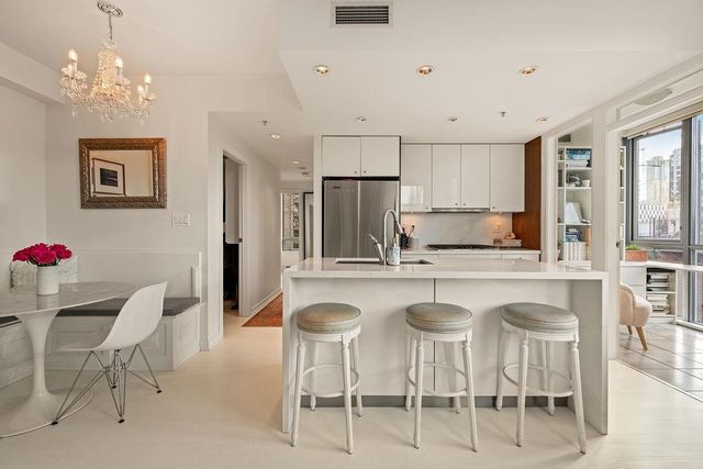 1005-beach-avenue-west-end-vw-vancouver-west-16 at 601 - 1005 Beach Avenue, West End VW, Vancouver West