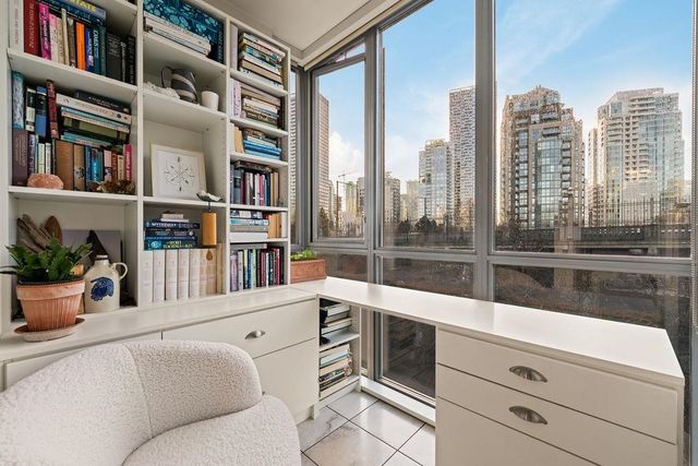 1005-beach-avenue-west-end-vw-vancouver-west-21 at 601 - 1005 Beach Avenue, West End VW, Vancouver West