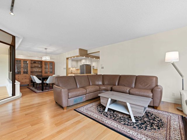 738-broughton-street-west-end-vw-vancouver-west-02 at 601 - 738 Broughton Street, West End VW, Vancouver West