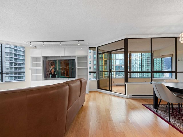 738-broughton-street-west-end-vw-vancouver-west-05 at 601 - 738 Broughton Street, West End VW, Vancouver West