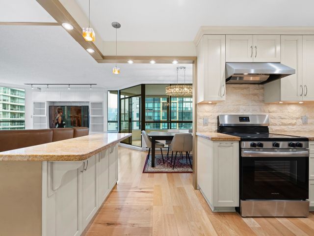 738-broughton-street-west-end-vw-vancouver-west-15 at 601 - 738 Broughton Street, West End VW, Vancouver West