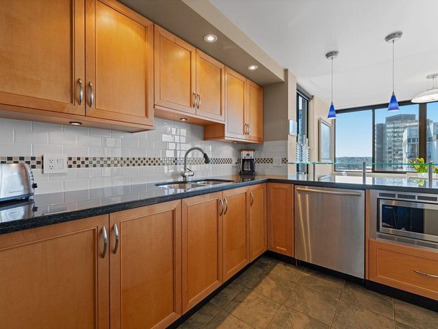 1236-bidwell-street-west-end-vw-vancouver-west-13 at 1203 - 1236 Bidwell Street, West End VW, Vancouver West