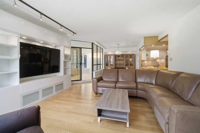 738-broughton-street-west-end-vw-vancouver-west-02 at 601 - 738 Broughton Street, West End VW, Vancouver West