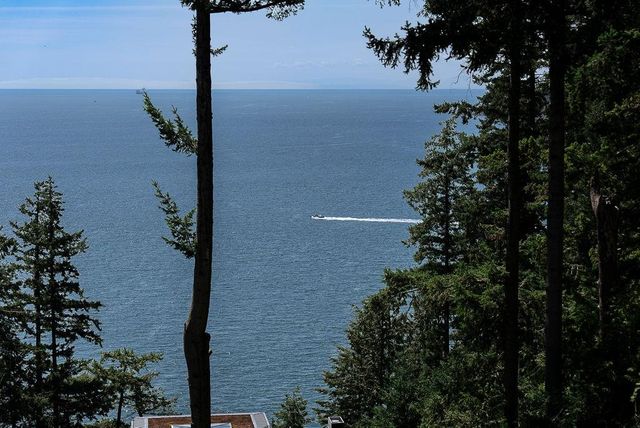 6180-candia-place-gleneagles-west-vancouver-13 at 6180 Candia Place, Gleneagles, West Vancouver