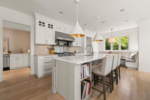 6180-candia-place-gleneagles-west-vancouver-19 at 6180 Candia Place, Gleneagles, West Vancouver