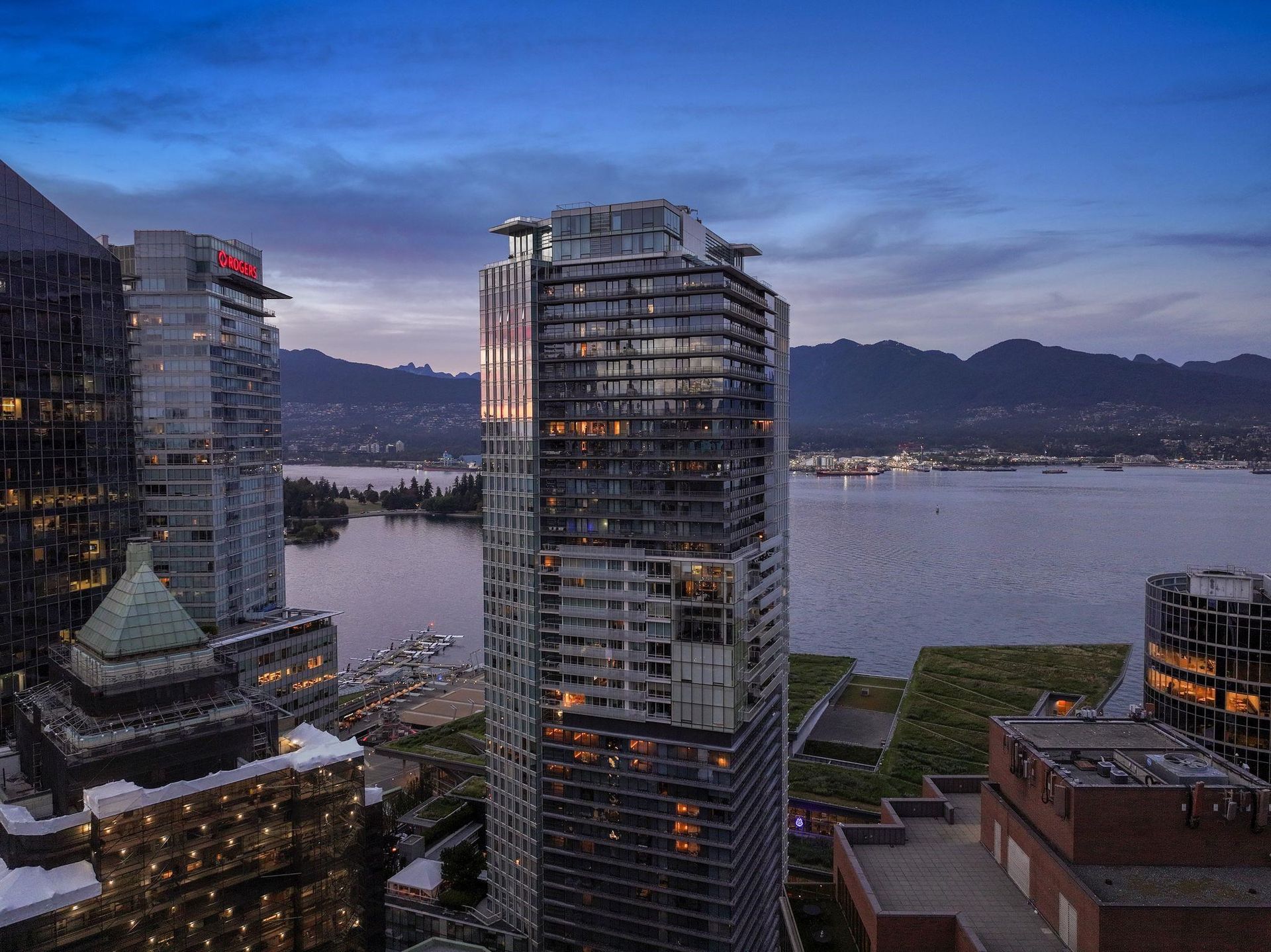 3804 - 1011 W Cordova Street, Coal Harbour, Vancouver West photo number 1