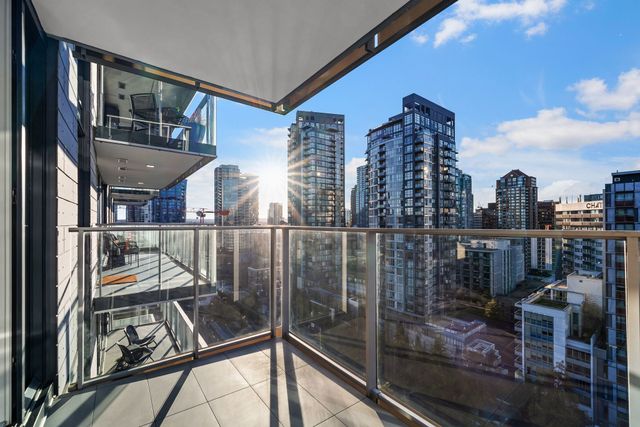 32-8x-on-the-park-1610-balcony-skyline at 1610 - 1111 Richards Street, Vancouver West