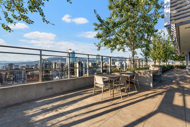 44-8x-on-the-park-vancouver-rooftop-patio-dining at 1610 - 1111 Richards Street, Vancouver West