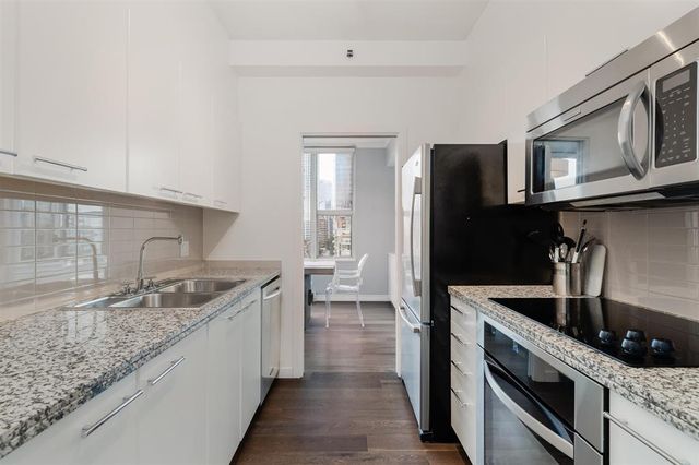262650589-12 at 2203 - 1500 Hornby Street, Beach District, Vancouver West