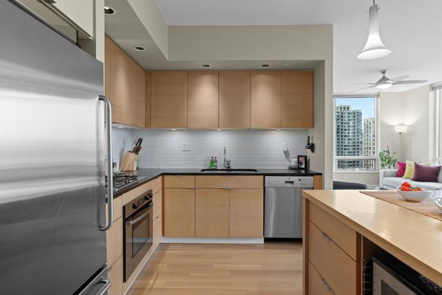 262707917-9 at 2303 - 1055 Homer Street, Heart of Yaletown, Vancouver West