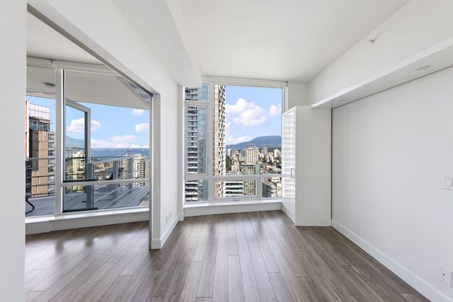 10 at 3401 - 1283 Howe Street, Yaletown North, Vancouver West