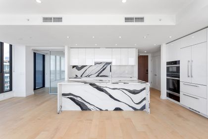 135-e-13th-street-central-lonsdale-north-vancouver-05 at 1602 - 135 E 13th Street, Central Lonsdale, North Vancouver