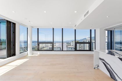 135-e-13th-street-central-lonsdale-north-vancouver-10 at 1602 - 135 E 13th Street, Central Lonsdale, North Vancouver