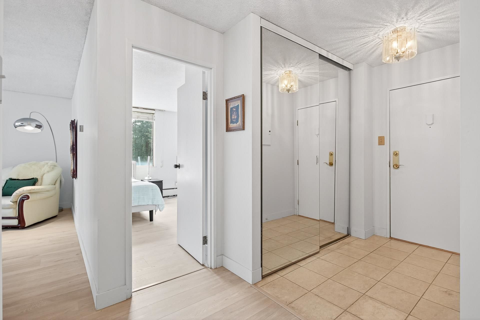 2024-fullerton-avenue-pemberton-nv-north-vancouver-28 at 508 - 2024 Fullerton Avenue, Pemberton NV, North Vancouver