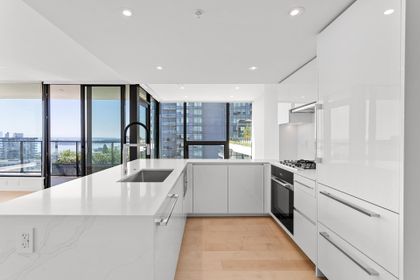 135-e-13th-street-central-lonsdale-north-vancouver-20 at 703 - 135 E 13th Street, Central Lonsdale, North Vancouver