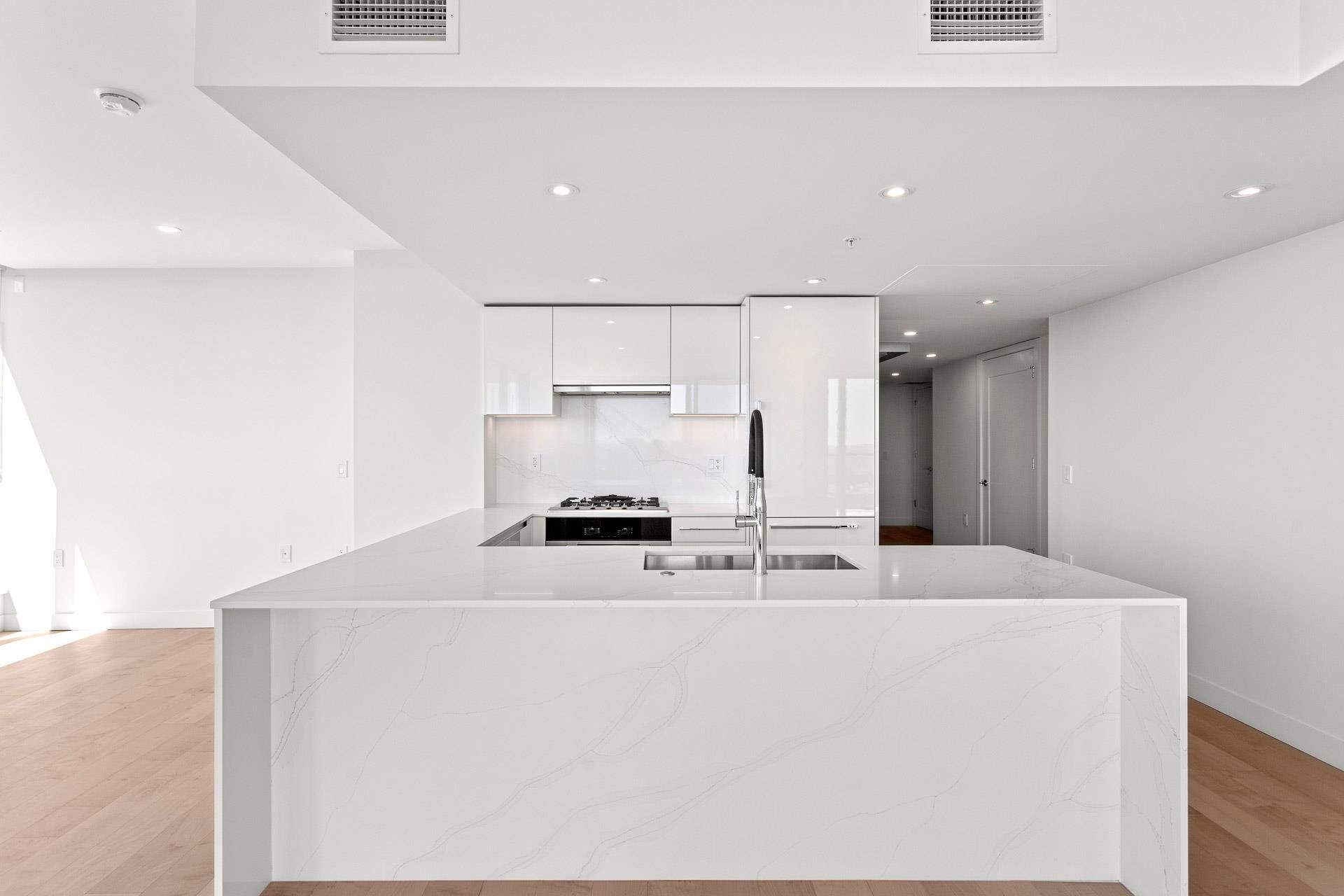 135-e-13th-street-central-lonsdale-north-vancouver-18 at 703 - 135 E 13th Street, Central Lonsdale, North Vancouver