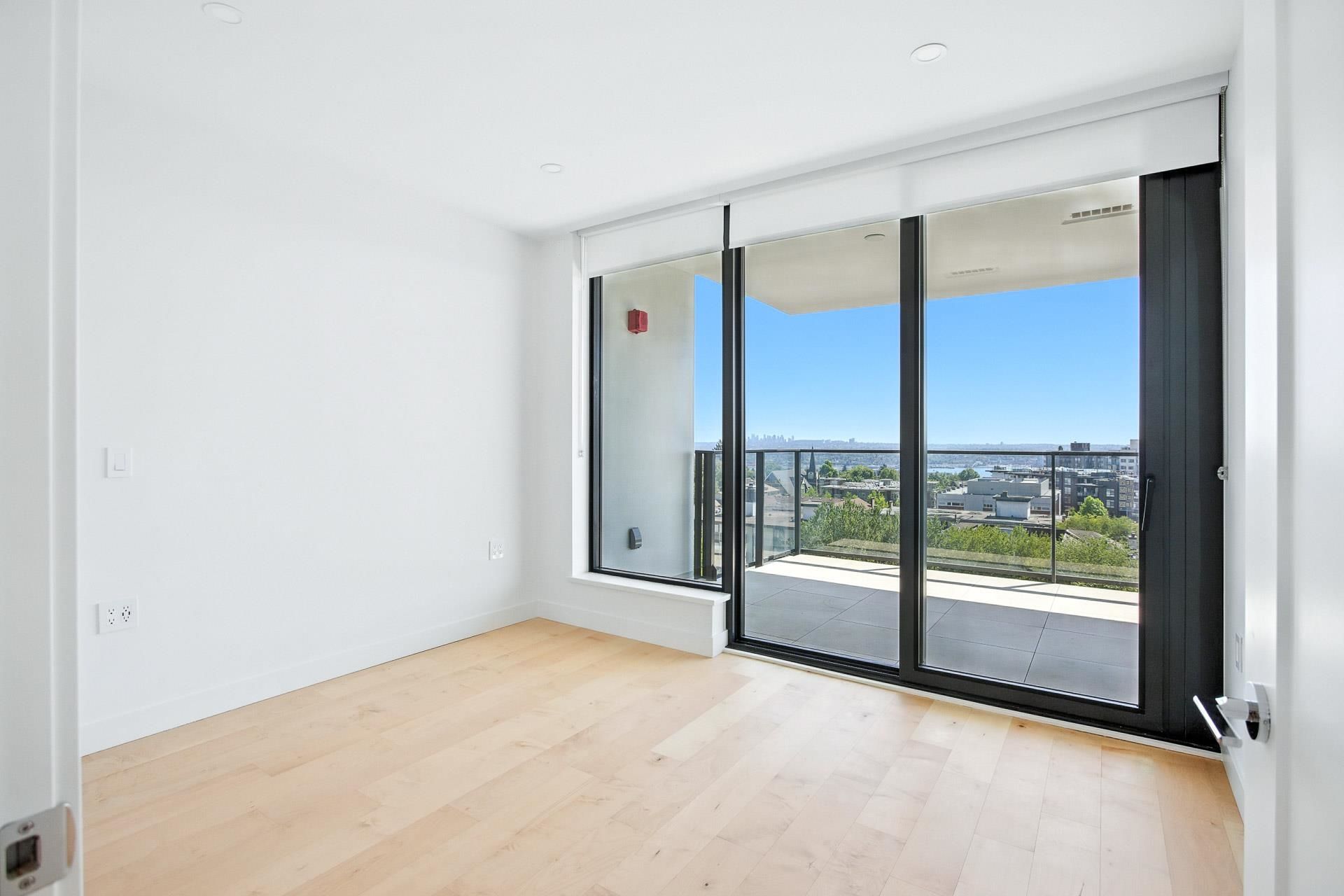 135-e-13th-street-central-lonsdale-north-vancouver-21 at 703 - 135 E 13th Street, Central Lonsdale, North Vancouver