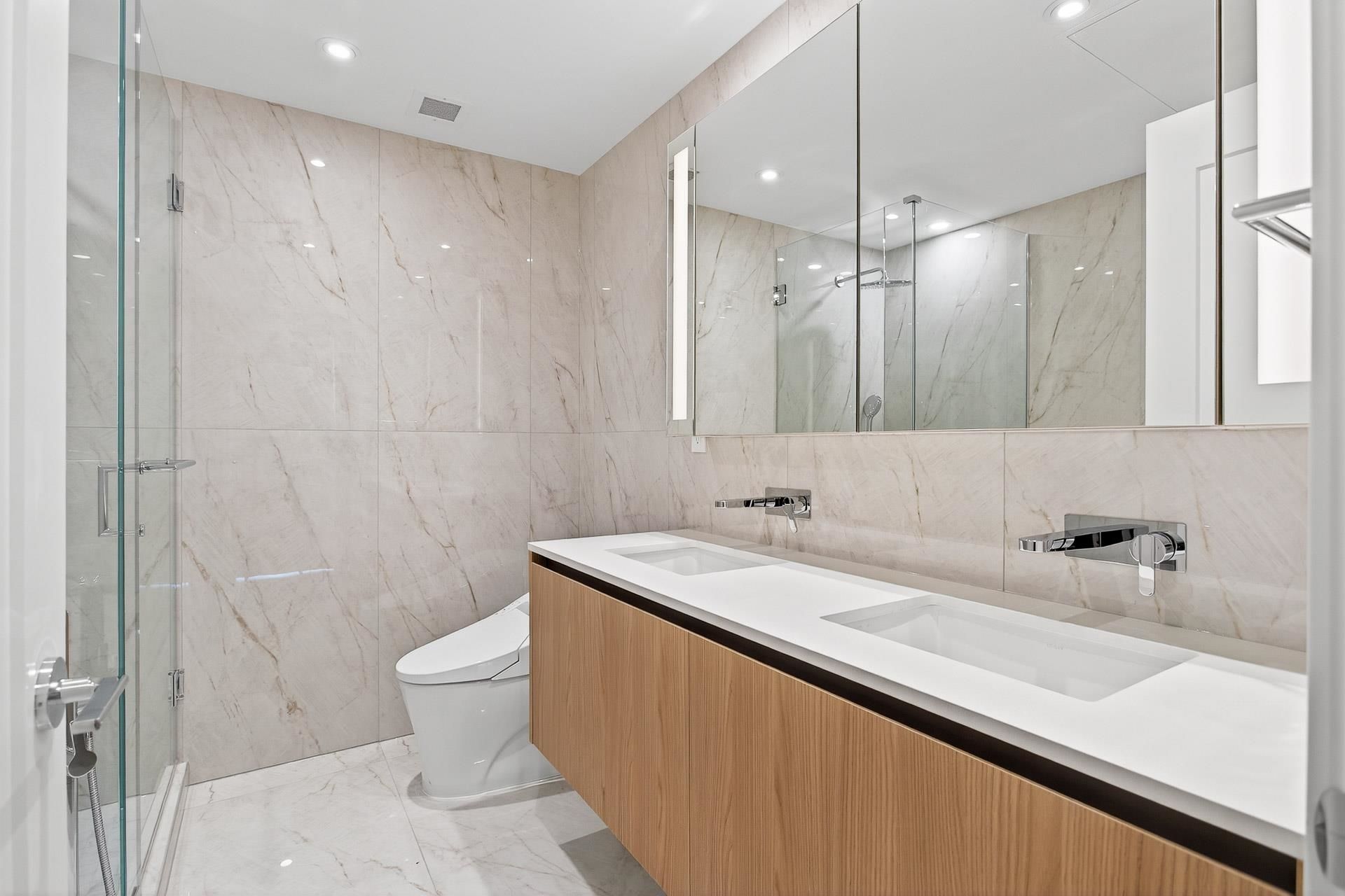 135-e-13th-street-central-lonsdale-north-vancouver-25 at 703 - 135 E 13th Street, Central Lonsdale, North Vancouver