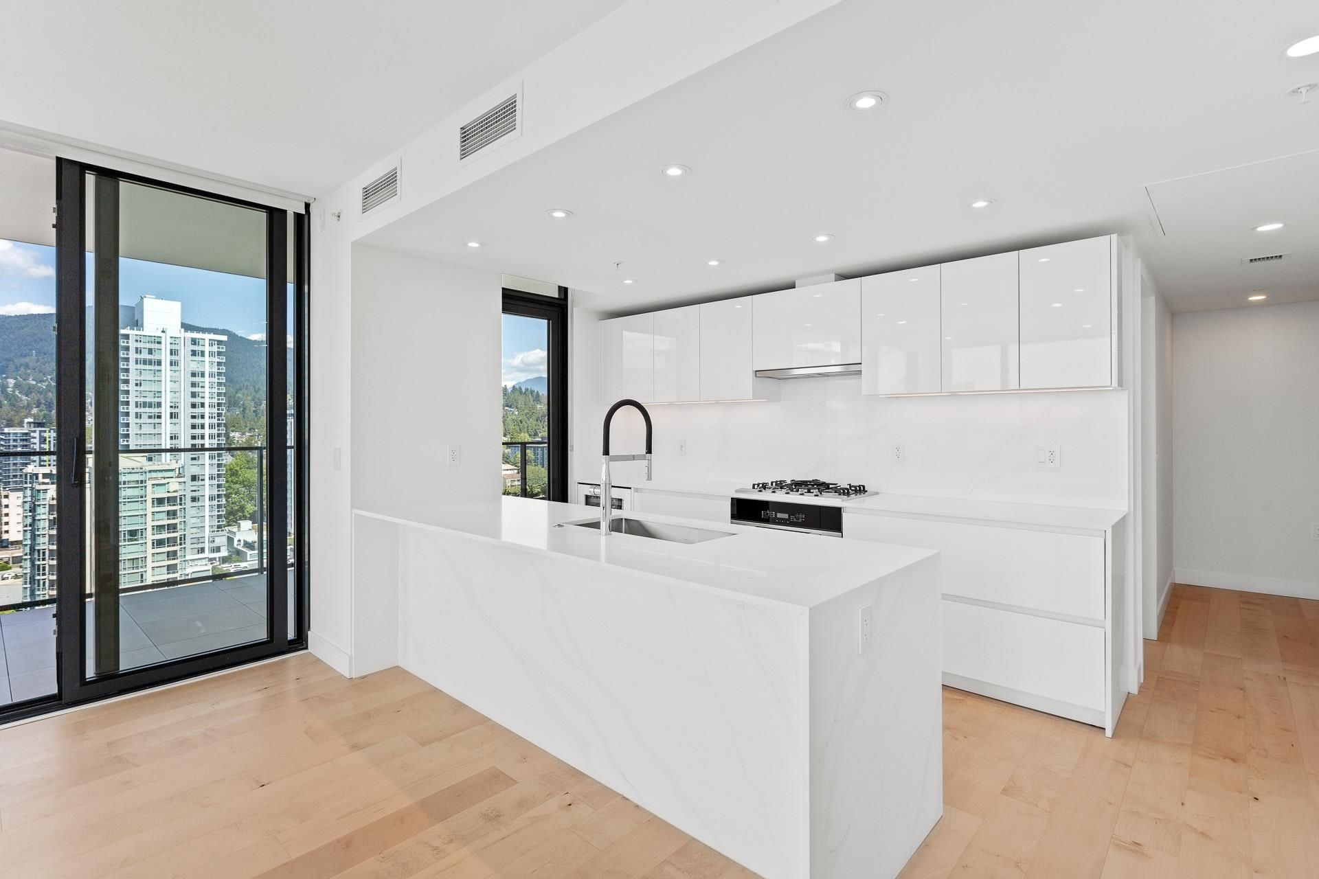 135-e-13th-street-central-lonsdale-north-vancouver-22 at 1406 - 135 E 13th Street, Central Lonsdale, North Vancouver