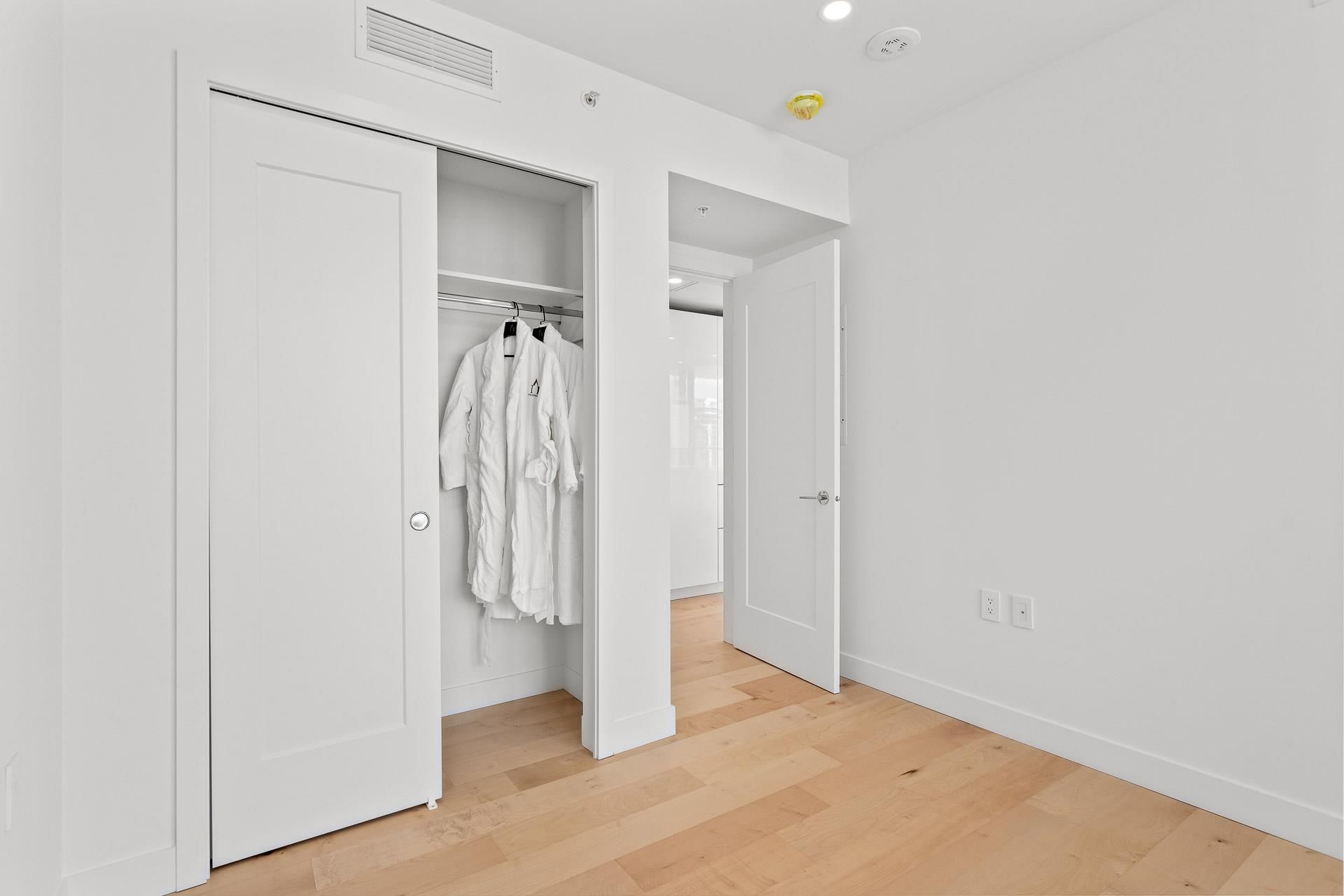 135-e-13th-street-central-lonsdale-north-vancouver-34 at 1406 - 135 E 13th Street, Central Lonsdale, North Vancouver