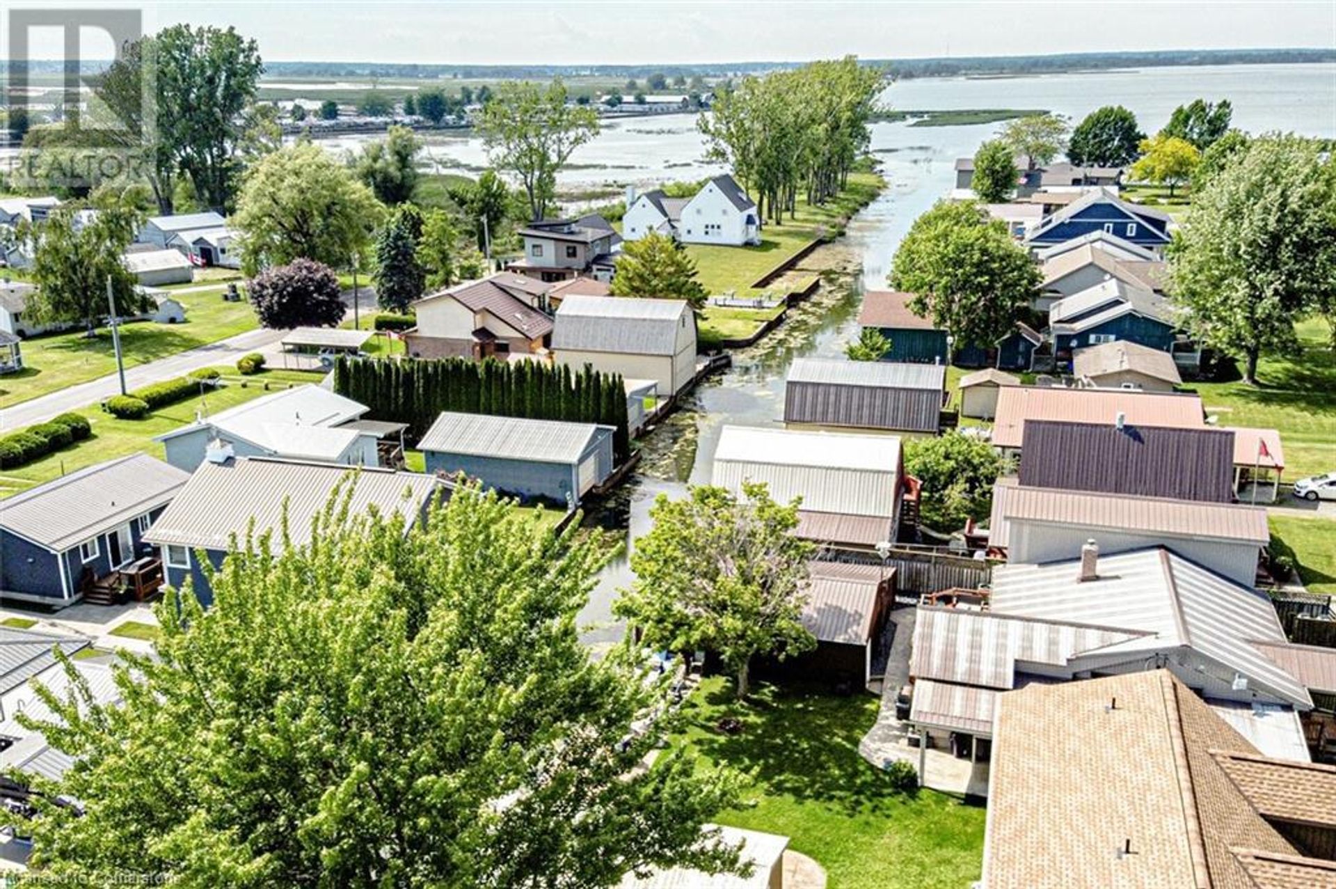 12-willow-avenue-long-point-21 at 12 Willow Avenue, Long Point 12-willow-avenue-long-point-21 at 12 Willow Avenue, Long Point