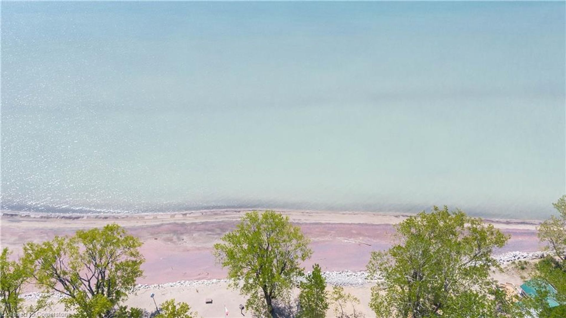 17-beaches at 88 Woodstock Avenue, Long Point 17-beaches at 88 Woodstock Avenue, Long Point